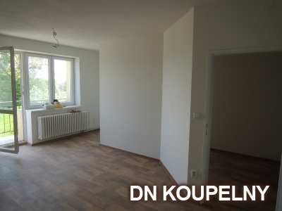 46-690-pokladka-podlahy-pri-kompletni-rekonstrukci-bytu-ostrava